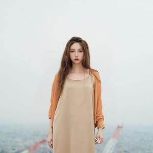 闻皎月